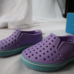 Native Shoes Toddlers Size 4 Miles Shoes, NEW!  FREE SHIPPING!              #414